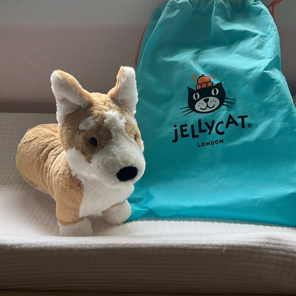 JELLYCAT BETTY CORGI UNUSED AND TAGS ATTACHED